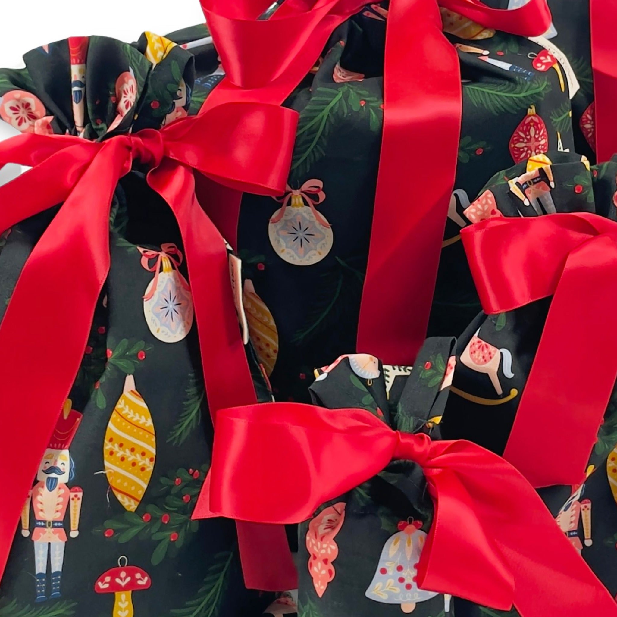 Folk Julepynt (Reusable Gift Bag Set) Set of 5