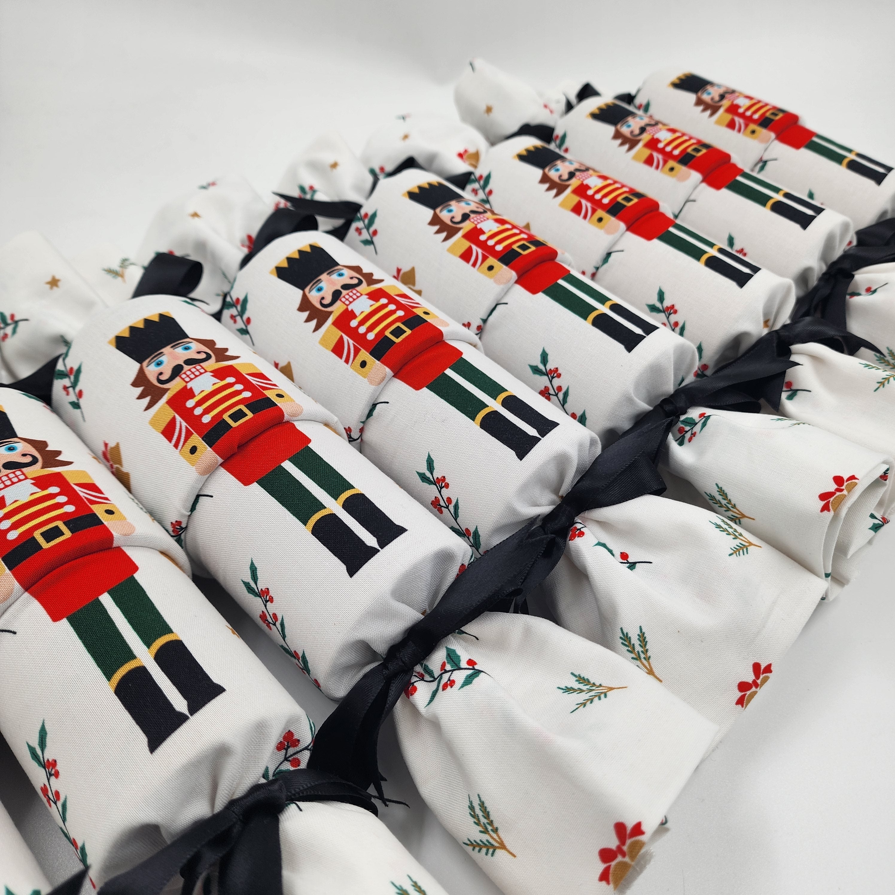 Nutcracker (6 Reusable Christmas Crackers)