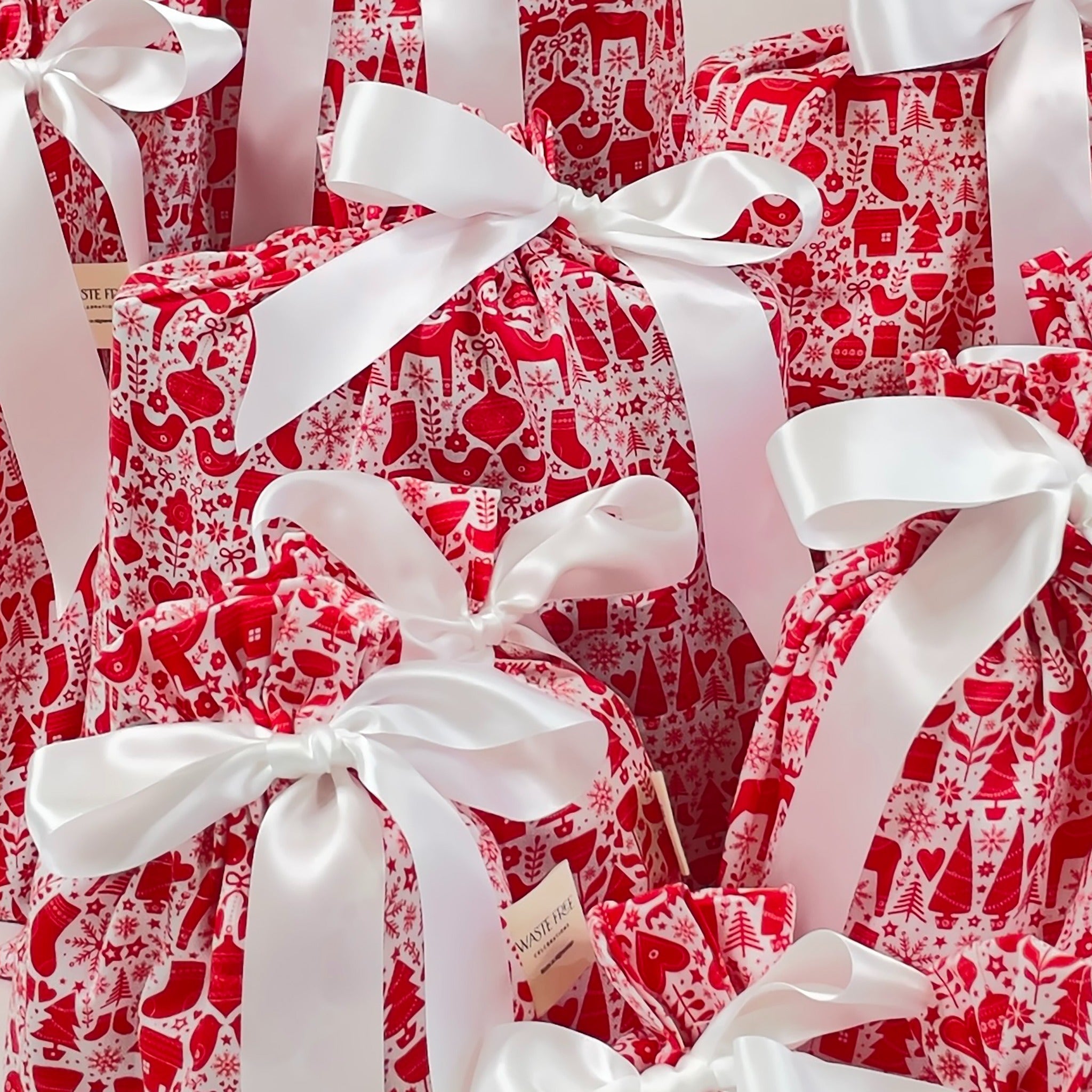 Rensdyr (Reusable Gift Bag Set) Set of 5