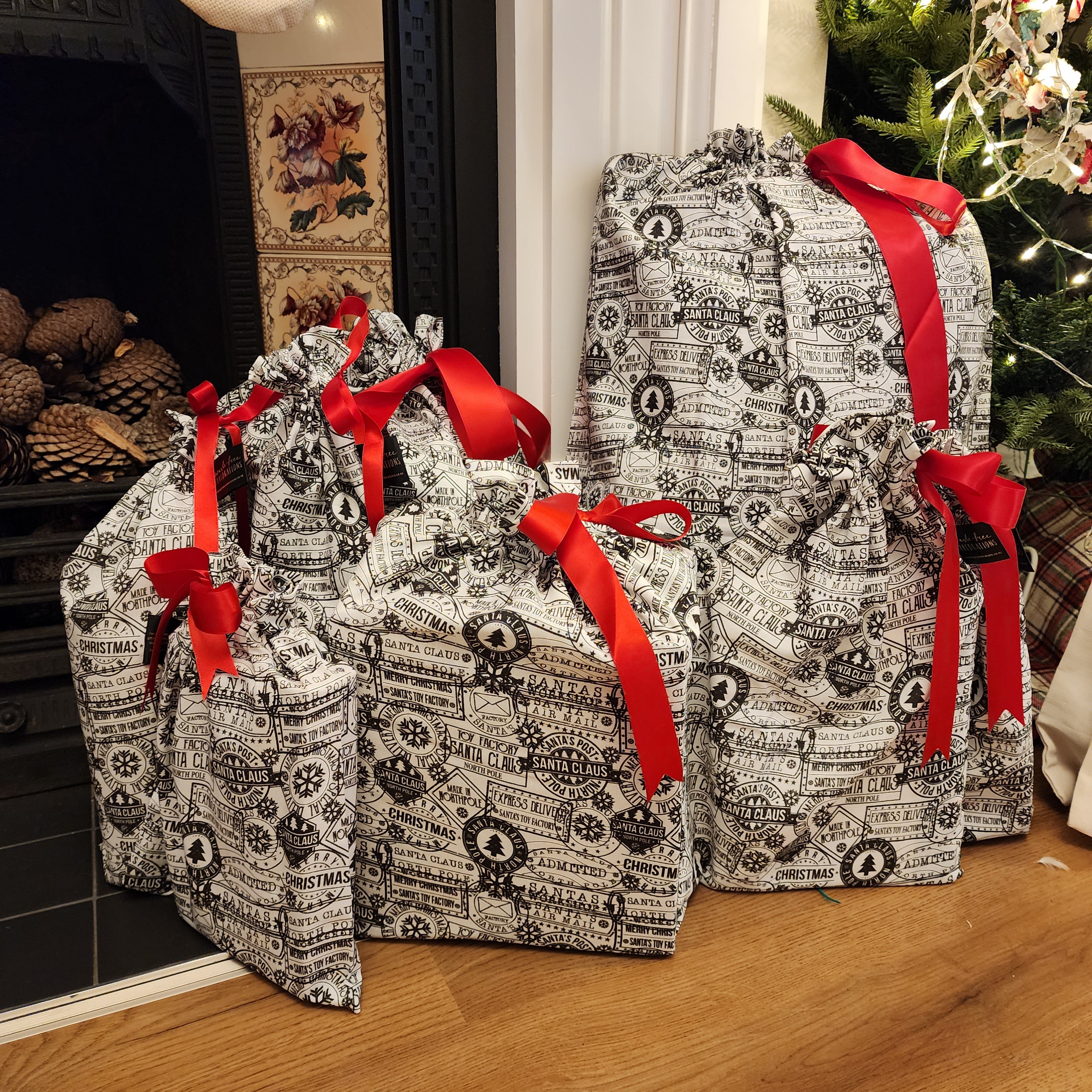 Courrier du Père Noël (lot de 10 sacs-cadeaux réutilisables)